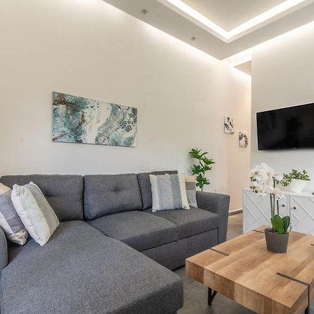Misty Grey Apartment Near City Centre Héraklion Extérieur photo